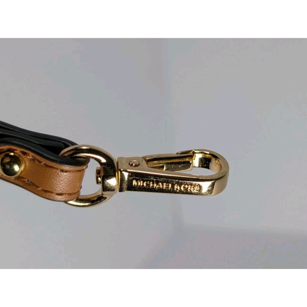 Michael Kors Tan Leather Wrist Strap Detachable Gold Hardware New Without Tags - Picture 4 of 12